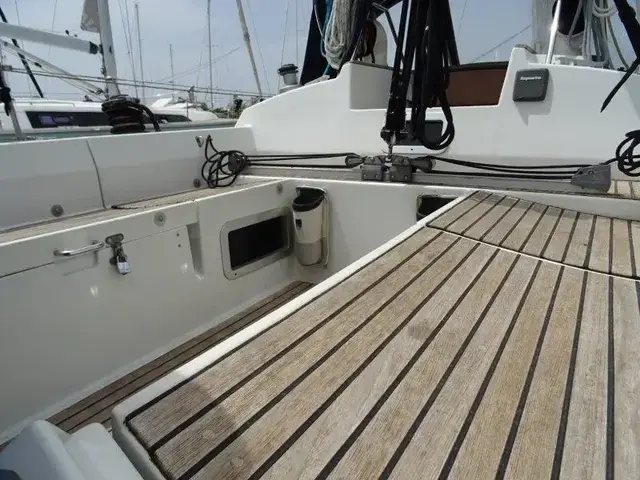 Beneteau First 435