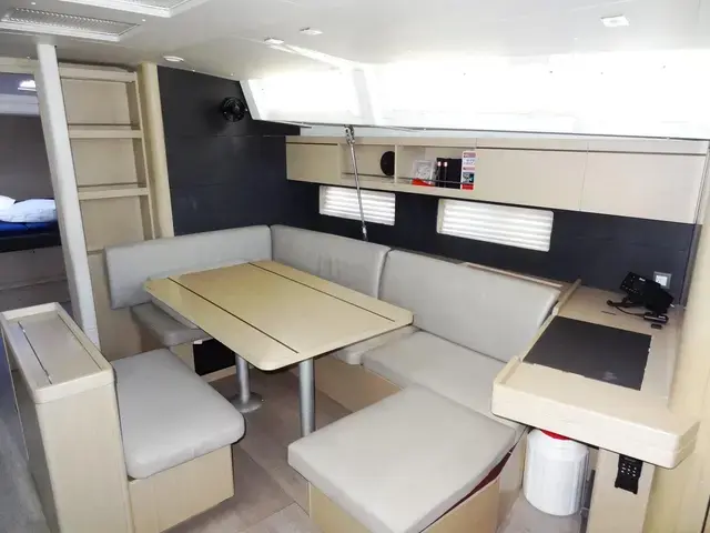 Beneteau Oceanis 461