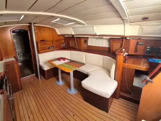 Beneteau Oceanis 411