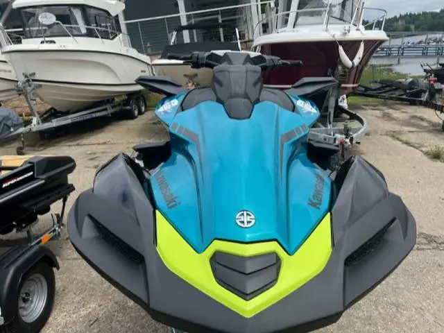 2024 Kawasaki ultra 310x