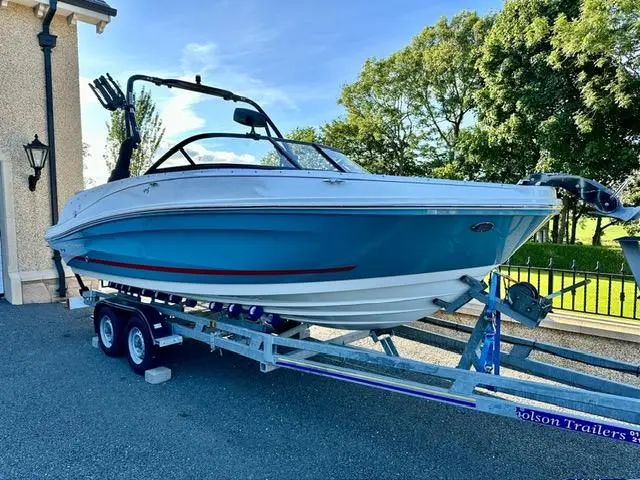 2020 Bayliner vr5