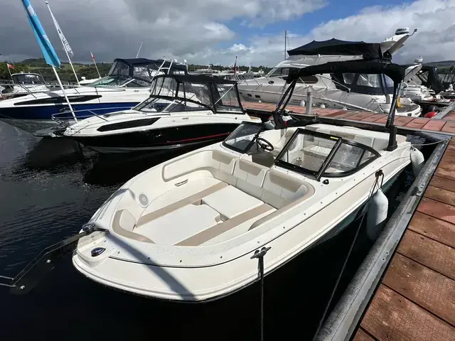 Bayliner VR5