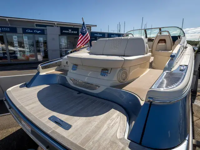 Chris Craft 28 Launch Gt