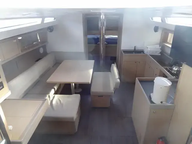 Beneteau Oceanis 48