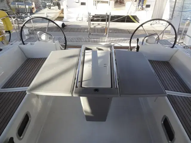 Beneteau Oceanis 48