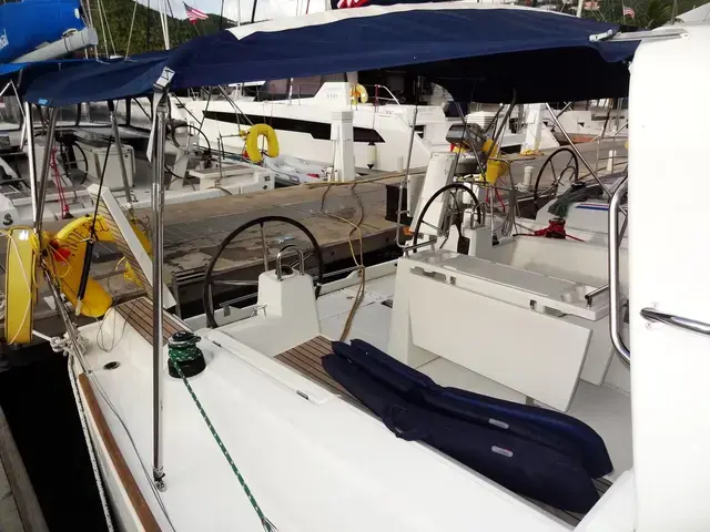 Beneteau Oceanis 38