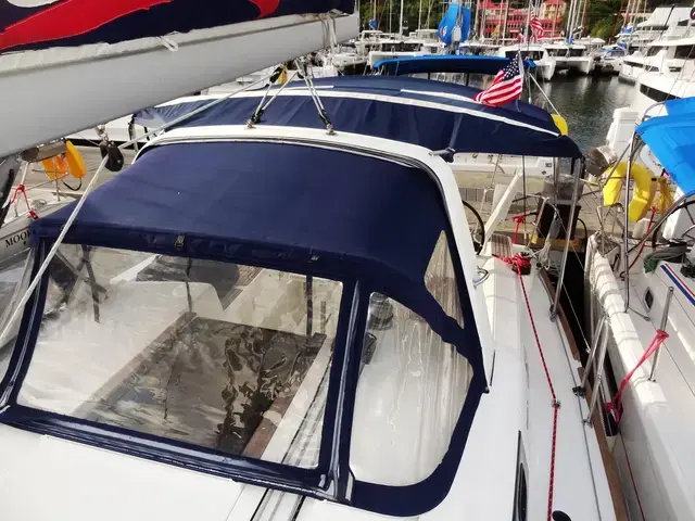 Beneteau Oceanis 38