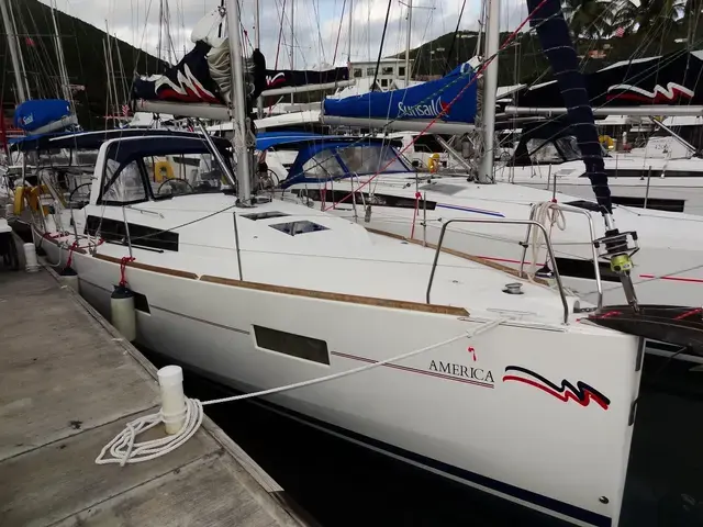 Beneteau Oceanis 38