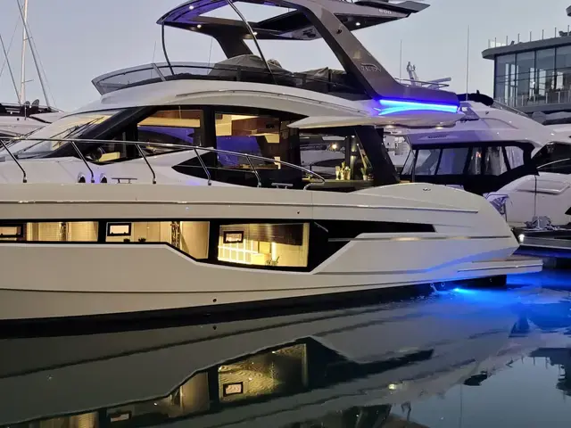 Galeon 500 Fly