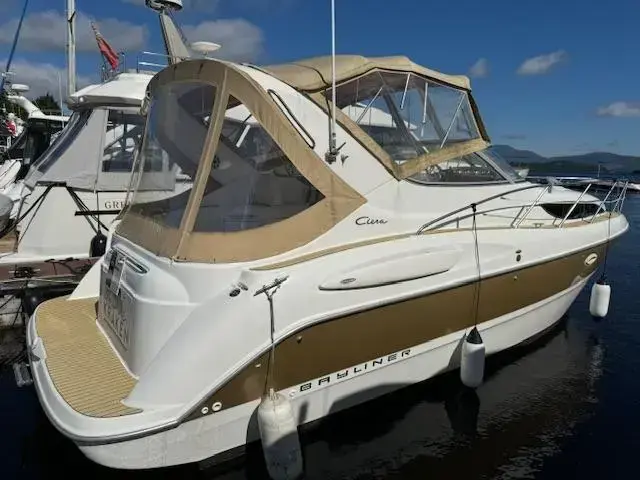 Bayliner Ciera 3055 Sunbridge