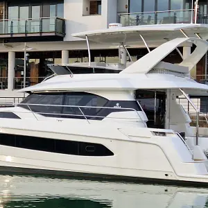 2024 Aquila 44 Yacht