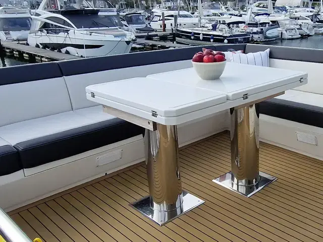 Galeon 640 Fly