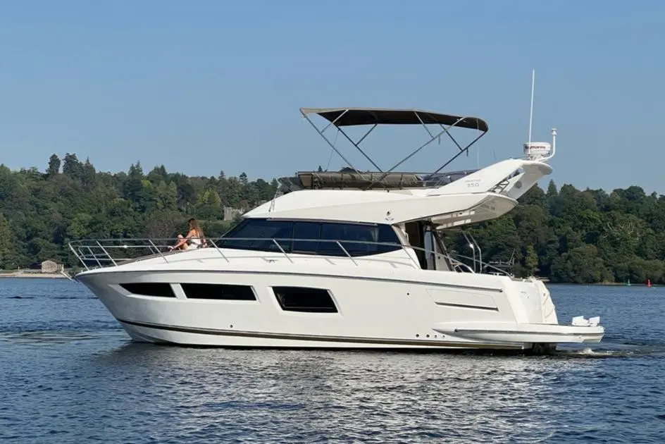 2012 Prestige 350