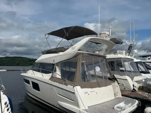 2012 Prestige 350