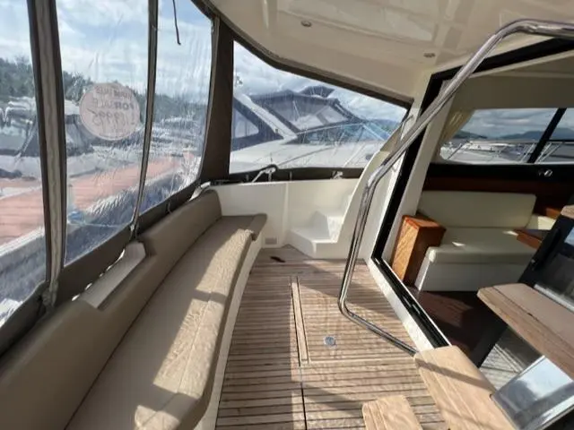 2012 Prestige 350