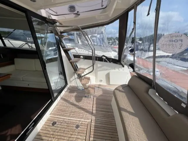 2012 Prestige 350