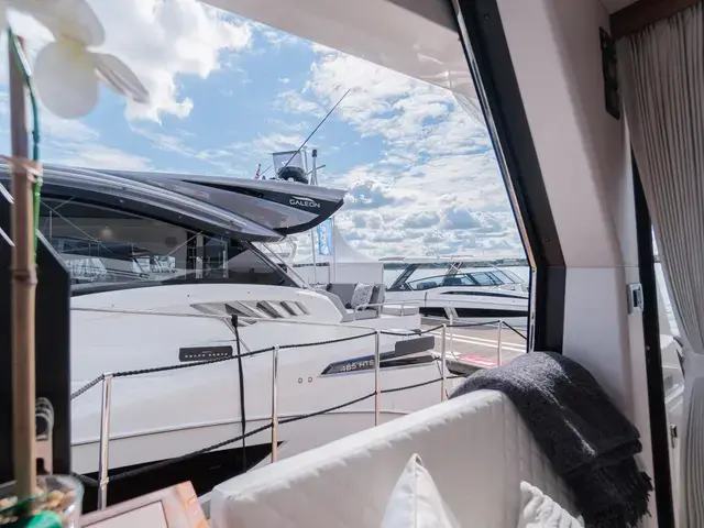 Galeon 460 Fly