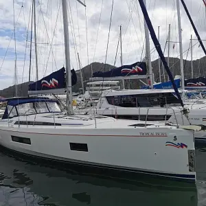 2020 Beneteau Oceanis 51.1