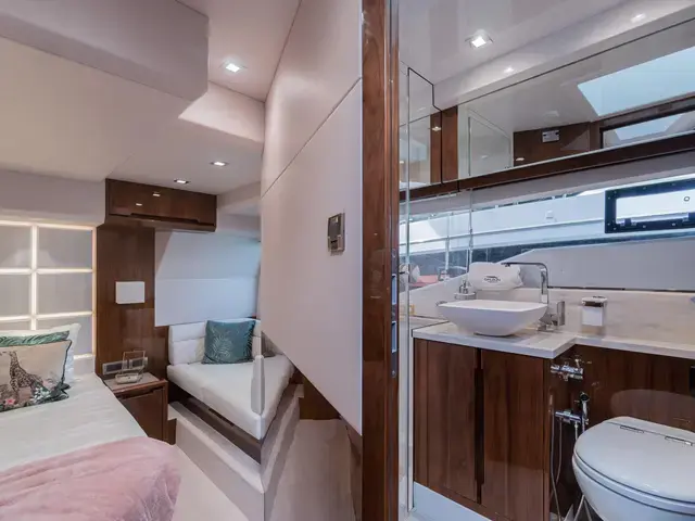 Galeon 460 Fly