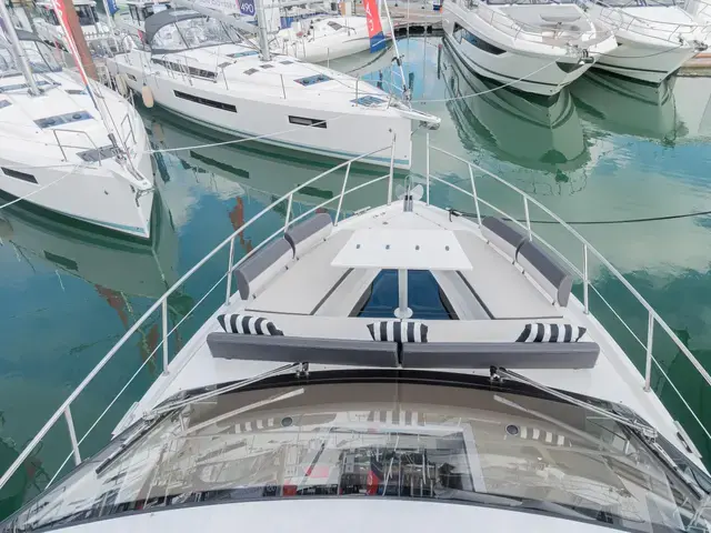 Galeon 460 Fly