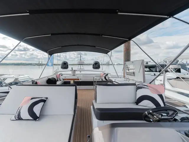 Galeon 460 Fly