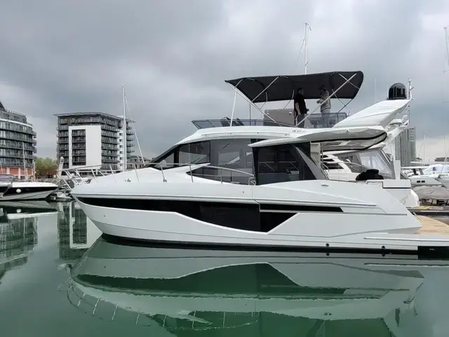 Galeon 460 Fly