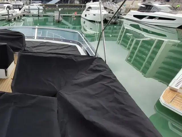 Galeon 460 Fly