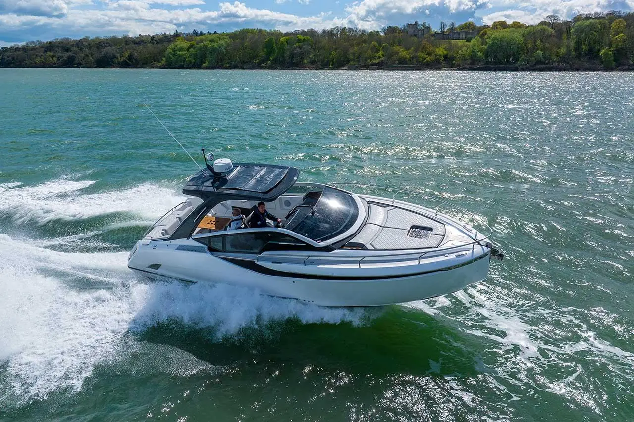 2024 Fairline f line 33