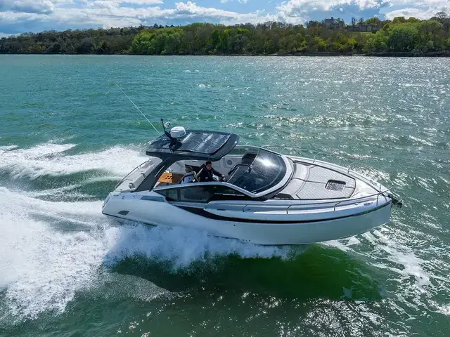 Fairline F Line 33