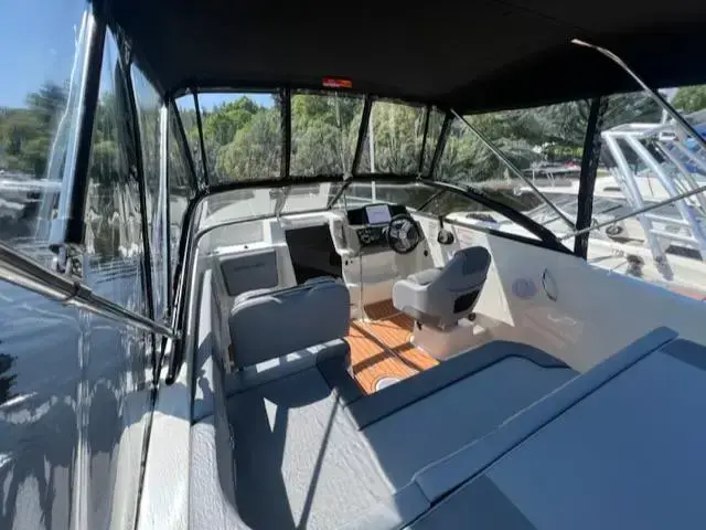 Bayliner Vr5