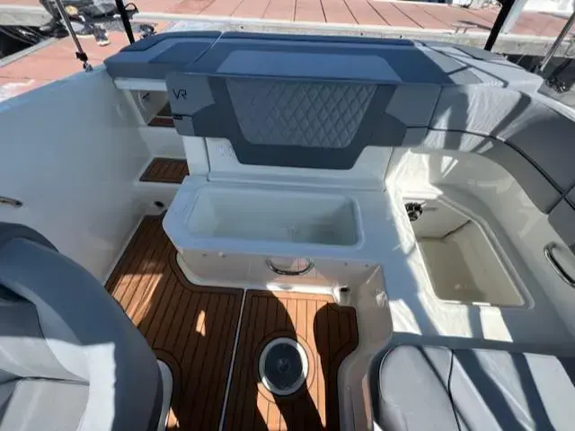 Bayliner Vr5