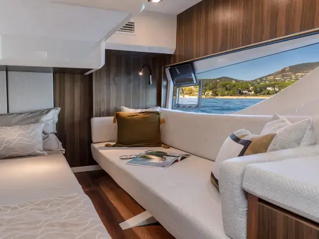 Marex 440 Gourmet Cruiser