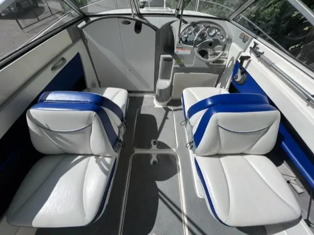 2006 Bayliner 192 discovery