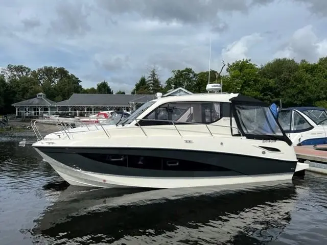 2023 Quicksilver activ 905 weekend