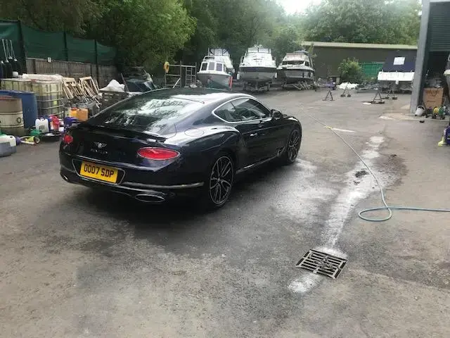 Bentley Pontoons CONTINENTAL GT