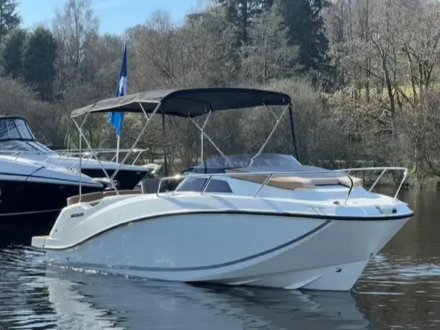 Quicksilver 555 CABIN