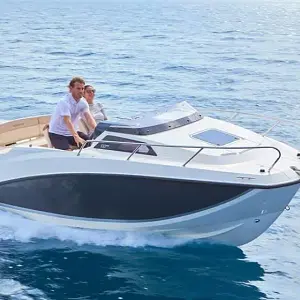 2024 Quicksilver Activ 555 Cabin