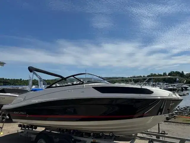 Bayliner Vr5