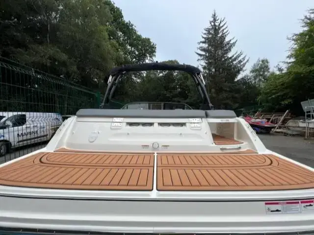 Bayliner VR5 Bowrider