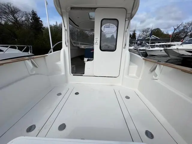 2006 Quicksilver 640 pilothouse