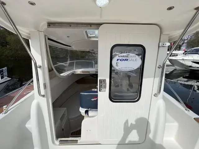 Quicksilver 640 Pilothouse