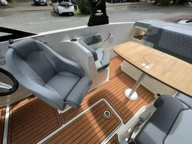 Bayliner Vr6