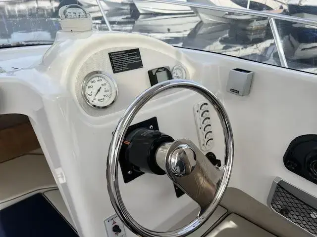 Quicksilver 640 Pilothouse