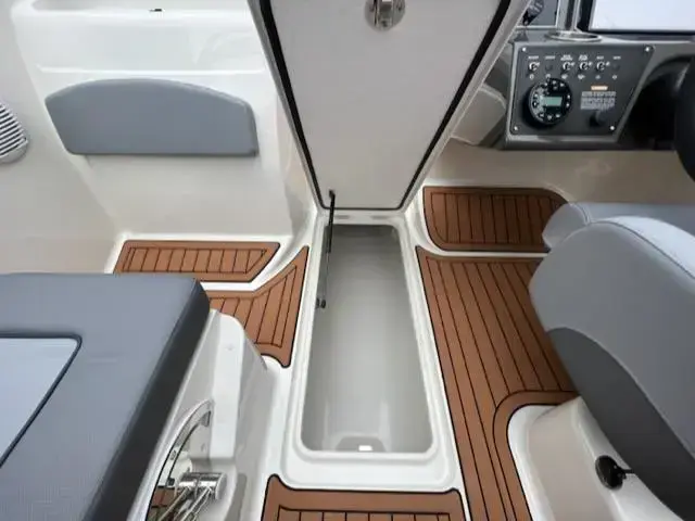 Bayliner Vr5