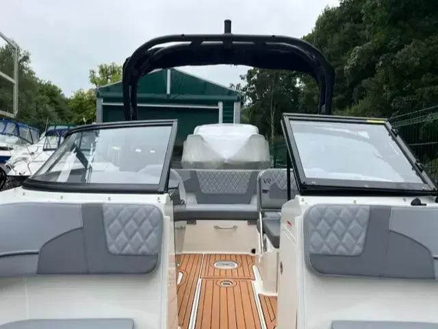 Bayliner Vr5