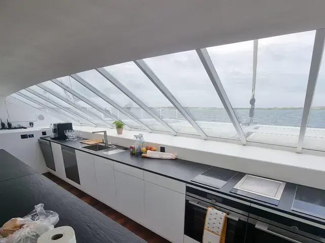 Custom 22m Catamaran