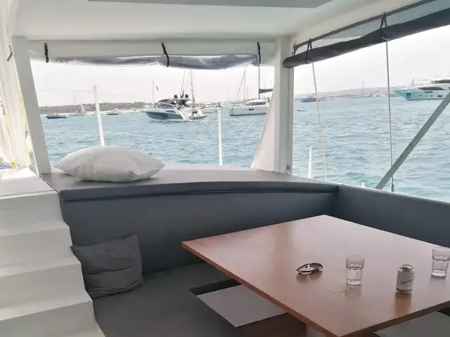 Custom 22m Catamaran