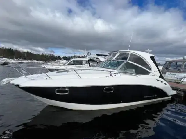 Chaparral 310 Signature