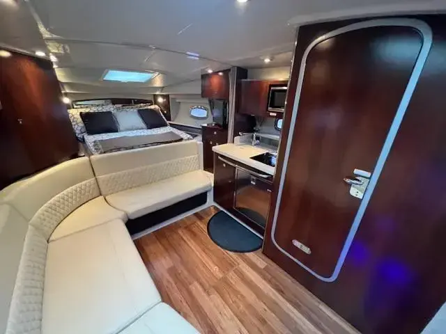 Chaparral 310 Signature