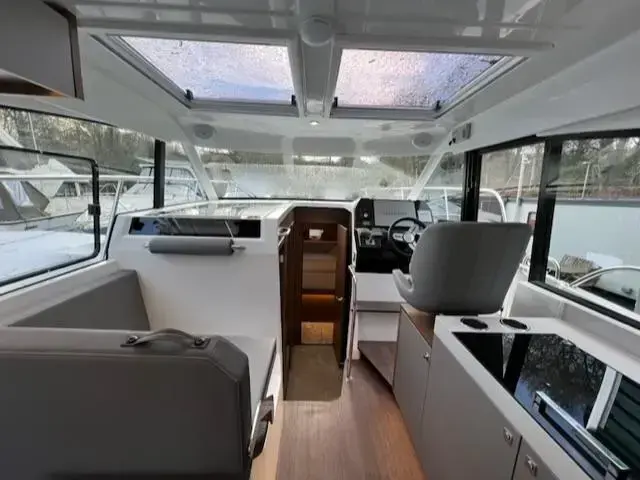 Beneteau Antares 11